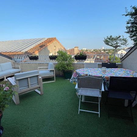 Grand Appartement Hypercentre Avec Terrasse Et Parking ปัวติเยร์ ภายนอก รูปภาพ