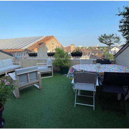 Grand Appartement Hypercentre Avec Terrasse Et Parking ปัวติเยร์ ภายนอก รูปภาพ